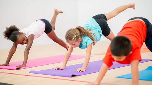 Tập luyện thể thao hàng ngày sẽ giúp chiều cao trẻ cải thiện rõ rệt