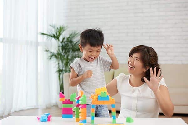 Bố mẹ Nhật thường ưu tiên những món đồ chơi mang tính giáo dục